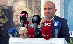 Gürhan Albayrak rakiplerini değerlendirdi; "Önümüzdeki günlerde iyice birbirlerine girecekler"