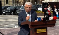 Adnan Karamanlı: "Ahilik bu toplumu ayakta tutan en büyük güçtür"