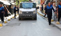 Eskişehir’de kaldırım işgaline zabıta müdahalesi; İzin verilmeyecek