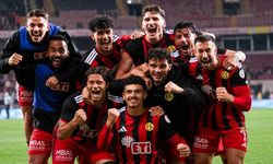 Eskişehirspor Balıkesirspor ağlarına gol yağdırdı