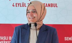 Fatma Betül Sayan Kaya tüm görevlerinden affını istedi