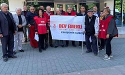 Eskişehir'de emeklilerden seyyanen zam çağrısı
