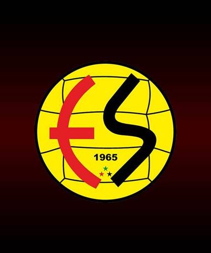 Eskişehirspor'un 2 önemli efsanesi Ayvalıkgücü Belediyespor maçı öncesinde anılacak