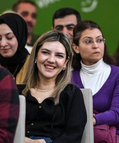 Abdulkadir Uraloğlu'ndan öğretmenlere yüzde 50 indirim müjdesi