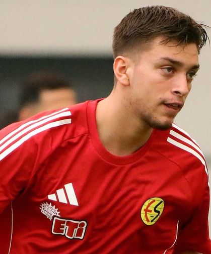 Eskişehirspor'un genç yeteneği Arda Baran Çubuk: "İnşallah hedefimiz şampiyonluk"