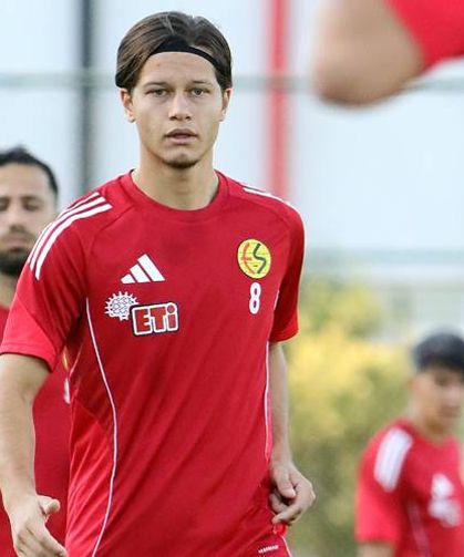 Eskişehirspor’un yeni transferi Tayfun Tatlı: "Şampiyonluk hedefi için mücadele edeceğiz"