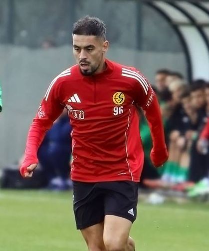 Eskişehirspor Bursa temsilcisi karşısında rahat kazandı