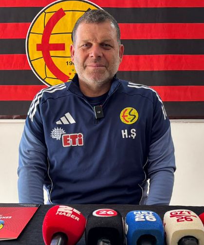 Eskişehirspor Teknik Direktörü Hakan Şapçı basın mensuplarının sorularını yanıtladı