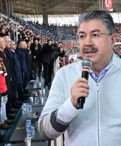 Eskişehirspor’un farklı galibiyeti sonrası Vali Erdinç Yılmaz’dan dikkat çeken sözler