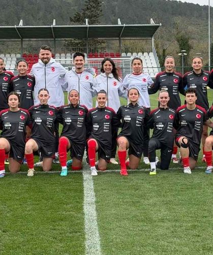 Eskişehirspor’un eski kalecisi Sinan Ören, U18 Kadın Millî Takımı’nda görev alıyor