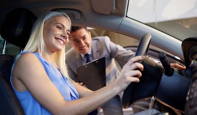 Otomobil almak isteyenler dikkat; Önemli uyarılar geldi