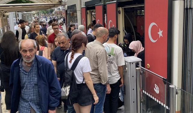 Eskişehir'de Perşembe günü tramvaya binecekler dikkat; Resmi açıklama yapıldı