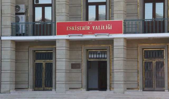 Eskişehir'de Valilik Meydanı’nda basın açıklaması yapmak artık eskisi kadar kolay olmayacak