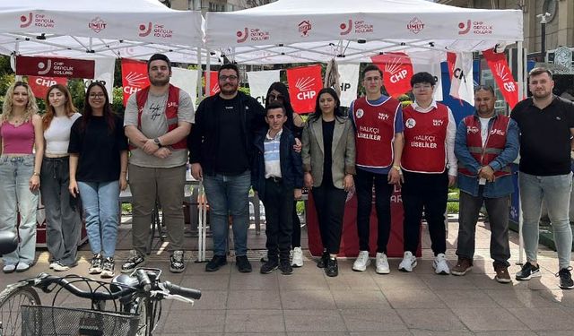 Cumhuriyet Halk Partisi Eskişehir’in birçok noktasında stant kurdu; Toplanan imza sayısı belli oldu