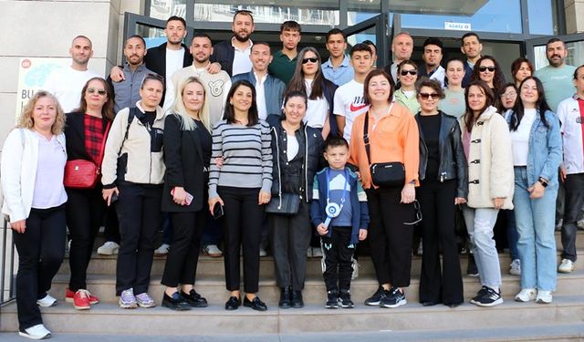 Eskişehirspor sevgisi büyüyor; Siyah Kırmızı sevda yeni nesillere aktarılıyor
