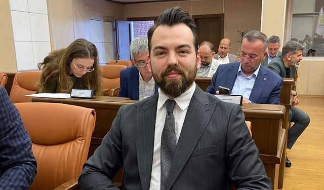 Musab Tayyib Altınkaynak: "Tepebaşı Belediyesi'nin 2026 bütçesi şeffaf, tutarlı ve gerçekçi değil"