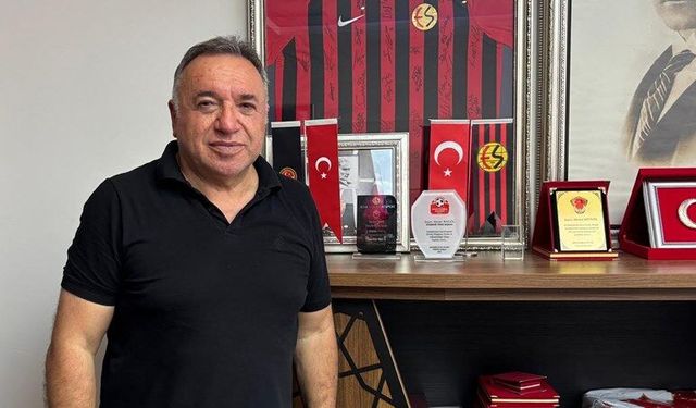 Ahmet Bingöl: "Bu futbolcuyu Eskişehirspor'a kazandıran herkesten Allah razı olsun"