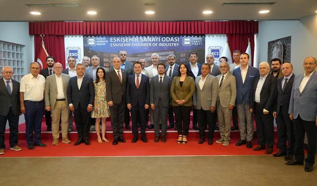 Ali Babacan Eskişehir Sanayi Odası'nı ziyaret etti; “Sanayicinin sorunlarını biliyoruz, çözüm üreteceğiz”