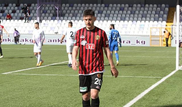 Eskişehirspor ile 100 maça çıkmıştı; Avrupa'ya transfer oluyor