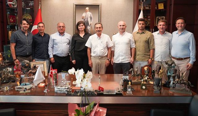 Ahmet Ataç Balıkesir Sındırgı’dan dönen ekip ile buluştu