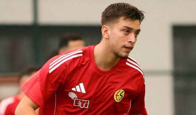 Eskişehirspor'un genç yeteneği Arda Baran Çubuk: "İnşallah hedefimiz şampiyonluk"