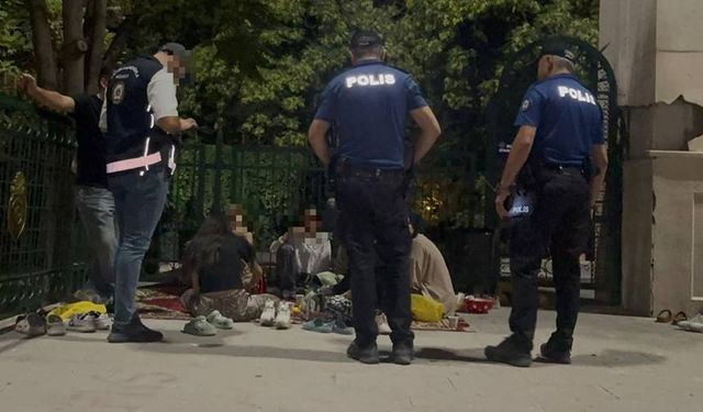 Eskişehir Emniyet Müdürlüğü ekiplerinden parklarda geniş çaplı denetim