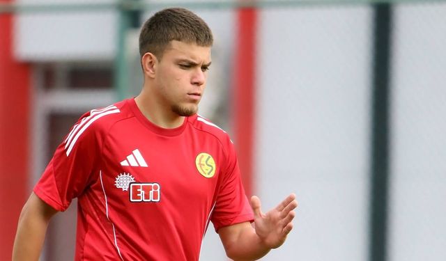 Hüseyin Arda Beker: "Eskişehirspor’u ulaşabileceği en üst lige çıkarmak için elimizden geleni yapacağız"