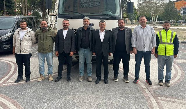 Emirdağ Belediyesi’ne yeni araç desteği