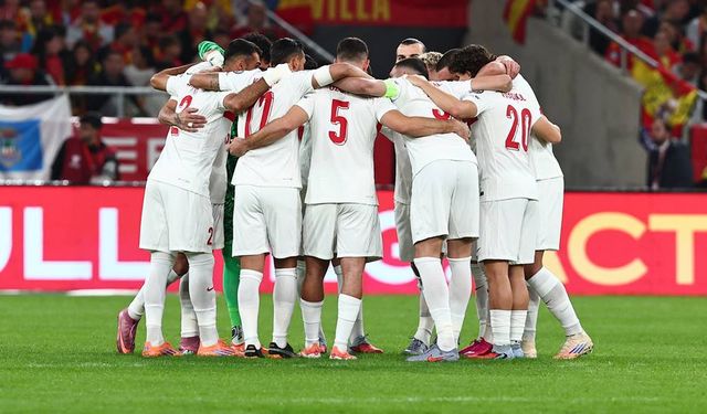 A Millî Takımımız İspanya'yı İspanya'da elinden kaçırdı; Beraberliğe üzüldük