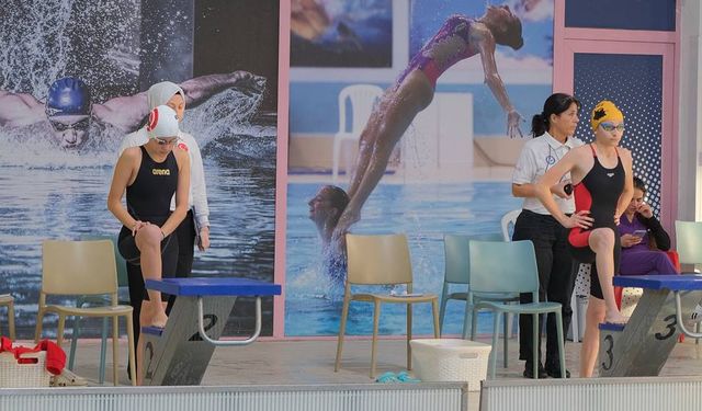 Eskişehir Kentpark Kapalı Yüzme Havuzu’nda heyecan dolu günler yaşandı