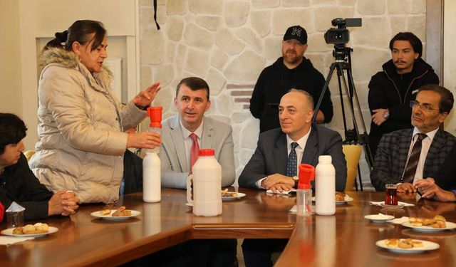 Eskişehir'de süt üreticilerine sağım hijyeni eğitimi verildi