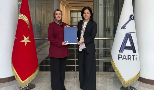 Anahtar Parti Eskişehir İl Kadın Kolları Başkanı Ayşe Gürer oldu