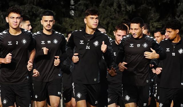 Altay'da Eskişehirspor maçı öncesinde büyük şok yaşanıyor; Camianın moralleri yerle bir oldu