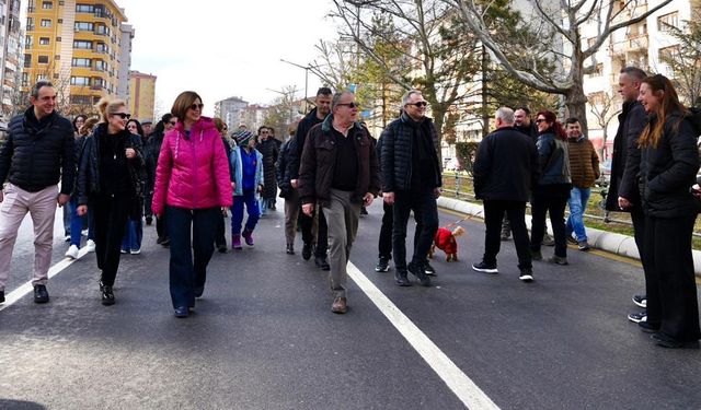 Hasan Demir Eskişehir’de araçsız pazar uygulamasına karşı çıktı