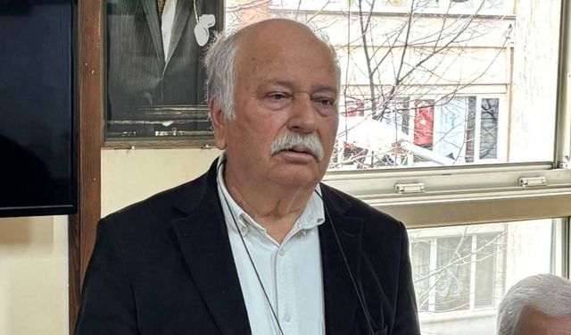 Eğitimciler Derneği Eskişehir Şubesi’nde Emin Dağlı yeniden başkan seçildi