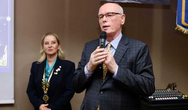 En başarılı ilçe belediye başkanları açıklandı; Kazım Kurt listeye damgasını vurdu