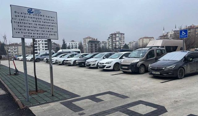 Eskişehir Büyükşehir Belediyesi'nin otopark sorunu ile ilgili hamle vatandaşların beğenisini kazandı