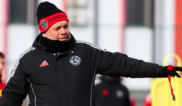 Eskişehirspor Teknik Direktörü Hakan Şapçı 'Gerçekten olağanüstü' diyerek düşüncelerini açıkladı