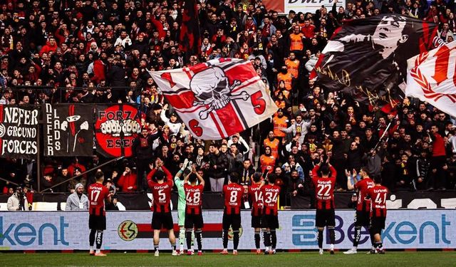 Eskişehirspor play-off maçı biletleri satışa çıktı; Fiyatlar belli oldu