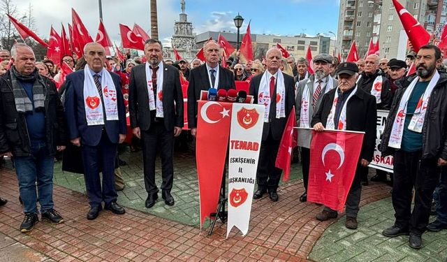 Türkiye Emekli Astsubaylar Derneği Eskişehir'de eylem yaptı; "Verilen sözler tutulsun"