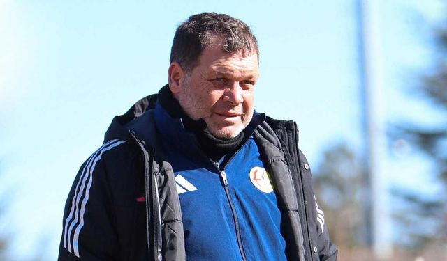 Eskişehirspor Teknik Direktörü Hakan Şapçı mesajı verdi; "Biz şampiyon olacağız"