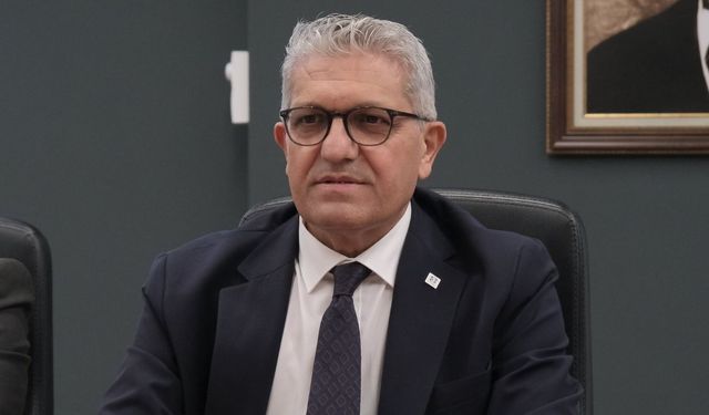 Nadir Küpeli sanayide daralmaya ve yatırım gerilemesine dikkat çekti; "Bu durum ciddi sıkıntılara yol açmakta"