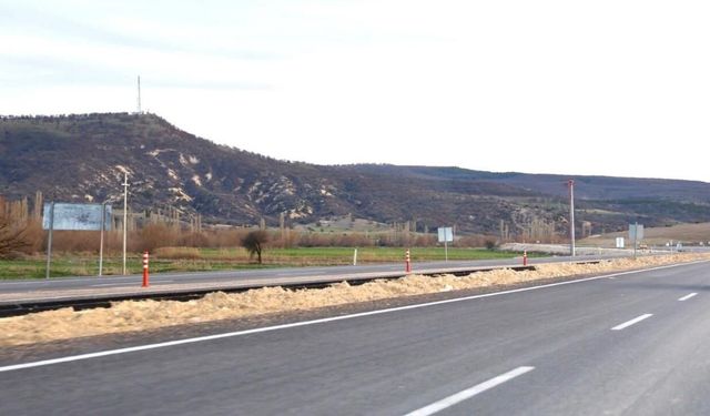 Eskişehir - Seyitgazi yolunda çalışmalar devam ediyor; Fatih Dönmez açıklama yaptı