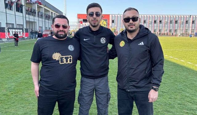 Eskişehirspor tribün liderleri mesajı verdi; "Şampiyon olacağız"