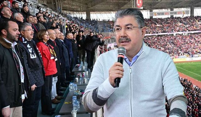 Eskişehirspor’un farklı galibiyeti sonrası Vali Erdinç Yılmaz’dan dikkat çeken sözler