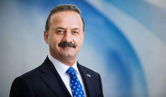 Yavuz Ağıralioğlu: "Osmanlı ile Cumhuriyet birbirinin devamıdır"