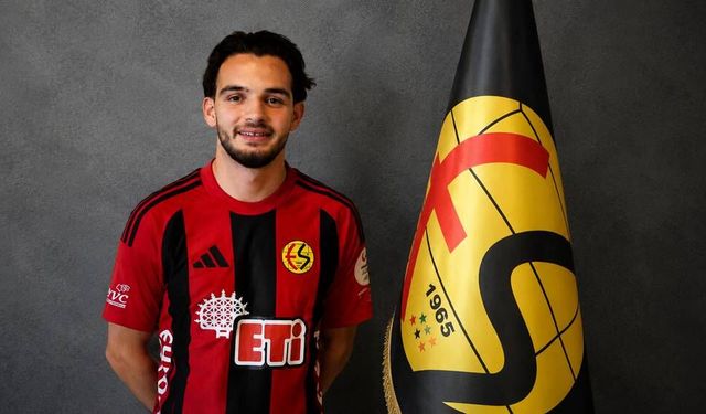 Altay'dan ayrılan 20 yaşındaki genç yetenek Eskişehirspor'a imzayı attı