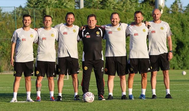 Eskişehirspor'u şampiyonluğa taşıyacak teknik heyet belli oldu
