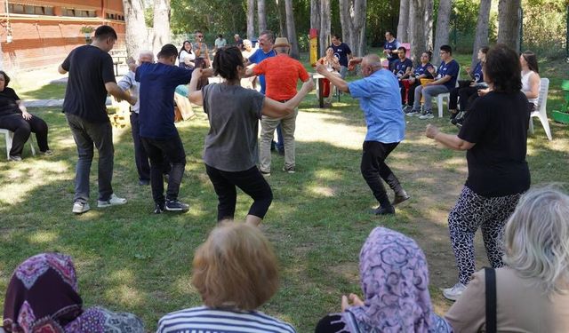 Tepebaşı'nda kuşakları buluşturan anlamlı etkinlik