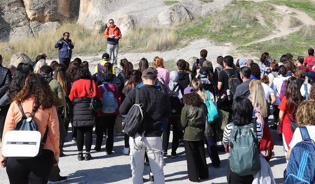 Eskişehir’de 250 doğasever Frig Vadisi’nde yürüdü